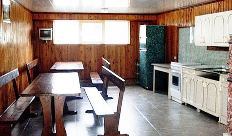 Кухня частного дома Елена, г. Сочи, п. Лоо