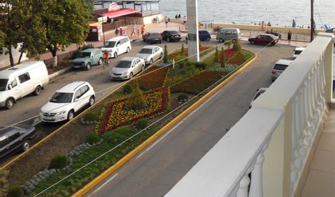 Вид с балкона частной гостиницы Азалия, г. Сочи, Лазаревский район, п. Лазаревское