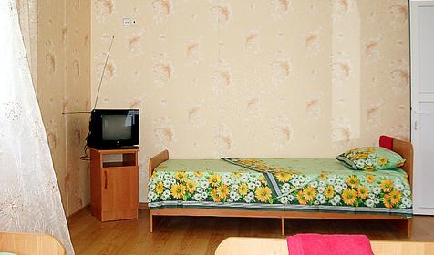 Трехместный номер гостиничного дома У Светланы, Туапсинский р-н, п. Джубга