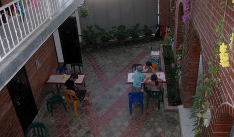 Двор, гостевой дом Кабардинка, г. Геленджик, с. Кабардинка