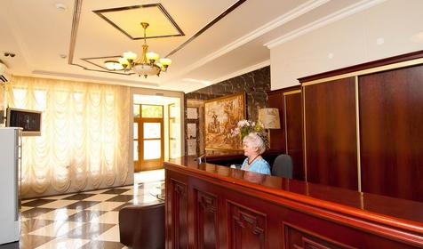 Холл, отель Центральный, г. Геленджик