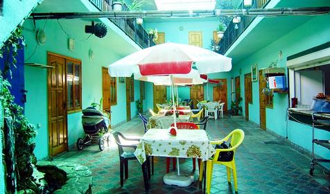 Киевский дворик, г. Сочи, Адлер