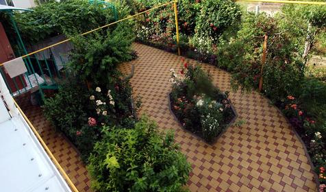 Территория, гостевой дом Звезда Байкала, г. Анапа, п. Витязево