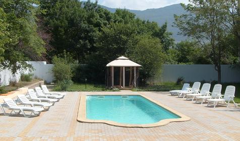 Бассейн. Гостиница Светлана. г. Геленджик