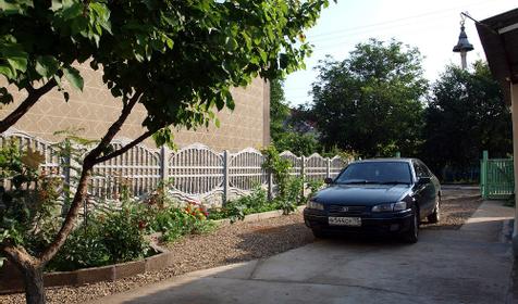 Автостоянка, гостевой дом Вилла МиС, г. Анапа, п. Витязево