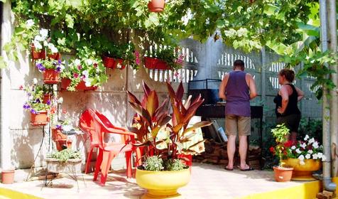 Гостевой дом Азалия, г. Сочи, Лоо