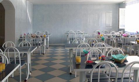 Столовая. Мини-отель Золотая рыбка. Сочи, п. Магри