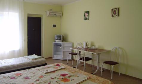 Комната номера. База отдыха Берег, г. Ейск