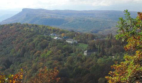 Свято-Михайловский Афонский монастырь. Вид от источника