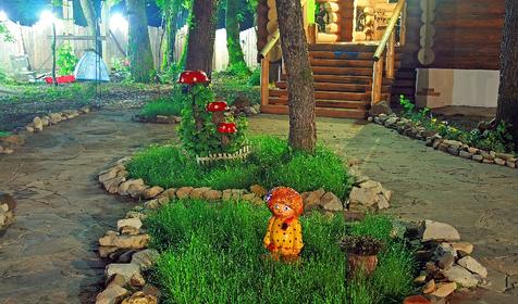 Сибирский дворик Жарок, г. Геленджик, с. Адербиевка