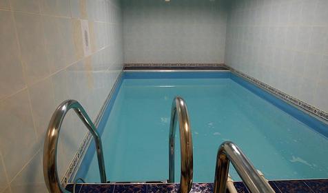 Бассейн в сауне. Гостиничный комплекс Арго, г. Анапа, п. Витязево