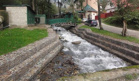Каминный зал ресторана Ачишхо. Гостевой двор Ачишхо, г. Сочи, п. Красная Поляна
