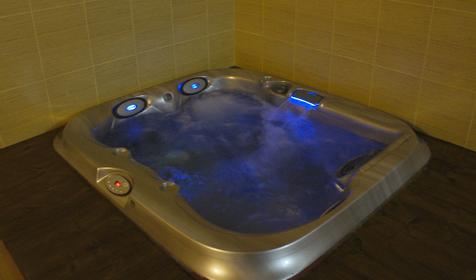 Джакузи сауны. Отель Аэлита, г. Краснодар
