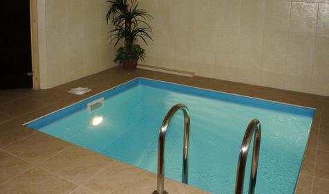 Бассейн банного комплекса. Отель Лион, г. Краснодар