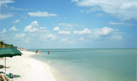 Пляж, гостевой дом Азовочка, пос. Кучугуры, г. Темрюк