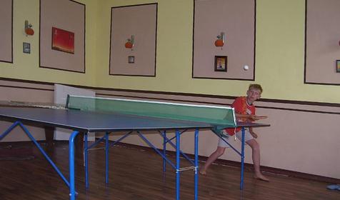 Настольный теннис частного пансионата Цветочная-25, г. Темрюк, ст-ца Голубицкая