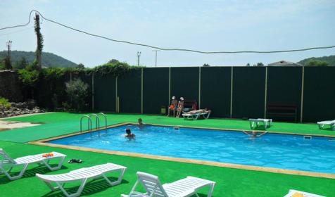 Бассейн, гостиничный комплекс "Салют", г. Туапсе, пос. Новомихайловский