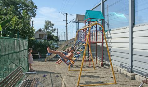 Отдых с детьми в гостевом доме Дельфин