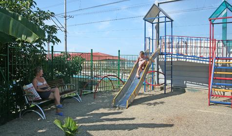 Отдых с детьми в гостевом доме Дельфин