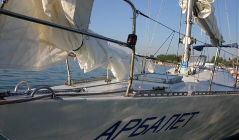 Прогулки на яхте. Отель RED ROSE, г. Анапа, п. Витязево