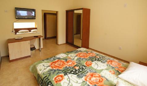Двухкомнатный номер. Гостевой дом Дивный, г. Геленджик