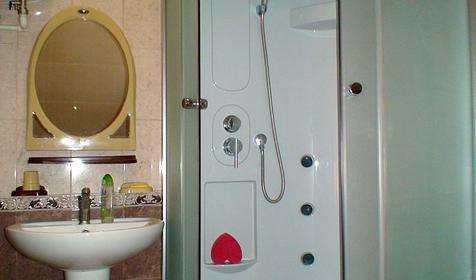 Санузел номера. Гостевой дом Дюрсо, г. Новороссийск, п. Абрау-Дюрсо