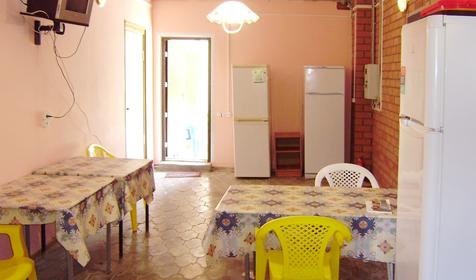 Столовая-кухня, мини-гостиница Сосны, г. Геленджик, х. Джанхот