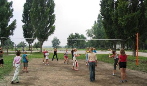 Волейбольная площадка, база отдыха Лотос, г. Приморско-Ахтарск