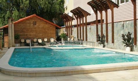 Бассейн в гостевом доме Людмила, Туапсинский район, п. Новомихайловский