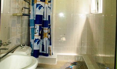 Пансионат Южная ночь. Сочи. Вардане. Ванная комната номера стандарт