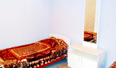 Летние домики в центре. Геленджик.