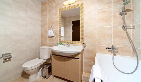Санузел номера Апартаменты, отель Анапа-Лазурная, г. Анапа