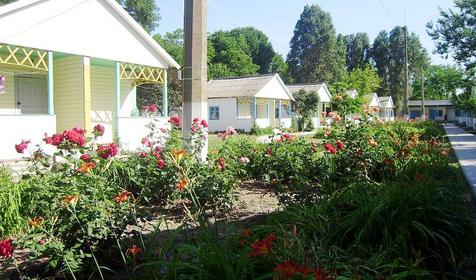 Финские домики. База отдыха Прибой, г. Ейск