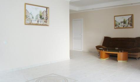 Холл. Гостиница "АГ-Флоренсия", г. Сочи, Лазаревский р-н, п. Лазаревское