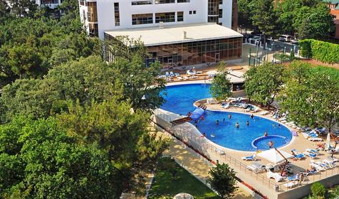 Территория. SPA Hotel & Wellness Приморье Grand Resort Hotel , г. Геленджик
