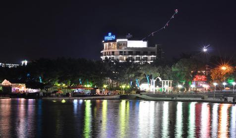 Вид с моря. SPA Hotel & Wellness Приморье Grand Resort Hotel , г. Геленджик