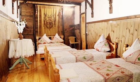 Четырехместный номер. Гостиничный комплекс Шале, Туапсинский район, п. Пляхо