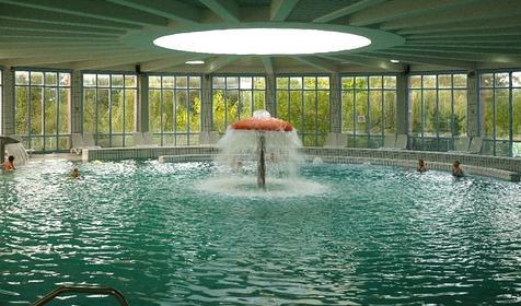 Закрытый бассейн с морской водой. Санаторий Белая Русь, Туапсинский район, п. Майский