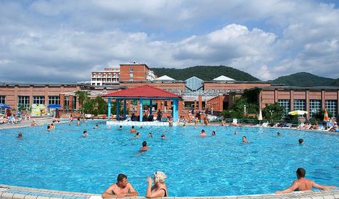 Открытый бассейн с морской водой. Санаторий Белая Русь, Туапсинский район, п. Майский