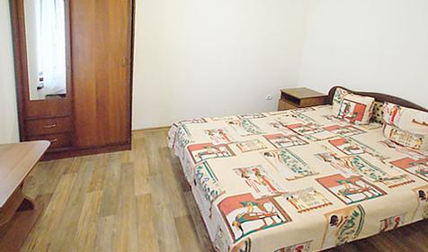 Двухкомнатный стандарт трех-, четырехместный (с проходной комнатой). Гостевой дом Магдалина, г. Геленджик, с. Кабардинка