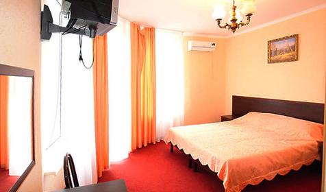 Трехместный номер с удобствами Студия. Гостевой дом Моя семья, г. Геленджик, с. Кабардинка