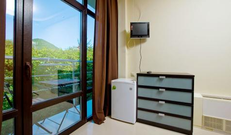 Трехместный номер. Гостевой дом Аленка, Туапсинский район, п. Ольгинка