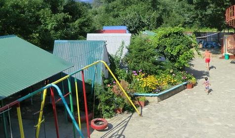 База отдыха У реки, Туапсинский район, п. Лермонтово