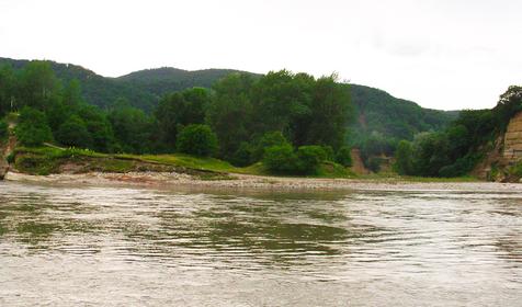 Гостиный двор Три медведя, Адыгея, п. Каменномостский