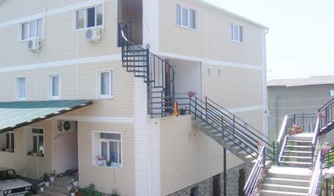 Гостиница Райский уголок, п. Лоо