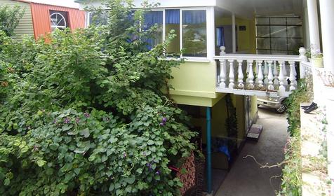 Гостевой дом Донна Роза, п. Лермонтово