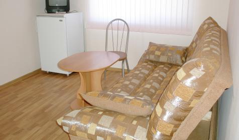 Двухуровневый номер, гостиница Тихая гавань, п. Архипо-Осиповка