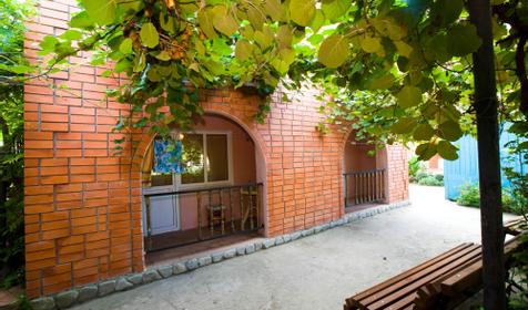 Частный гостиничный комплекс Ред Хауз, п. Шепси