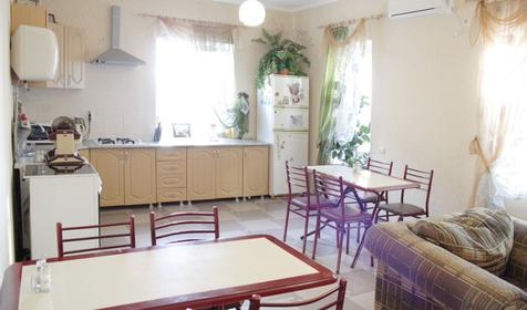 Гостевой дом У трех гор, г. Геленджик, с. Кабардинка