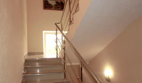 Лестница. Гостиница Лоза, г. Краснодар